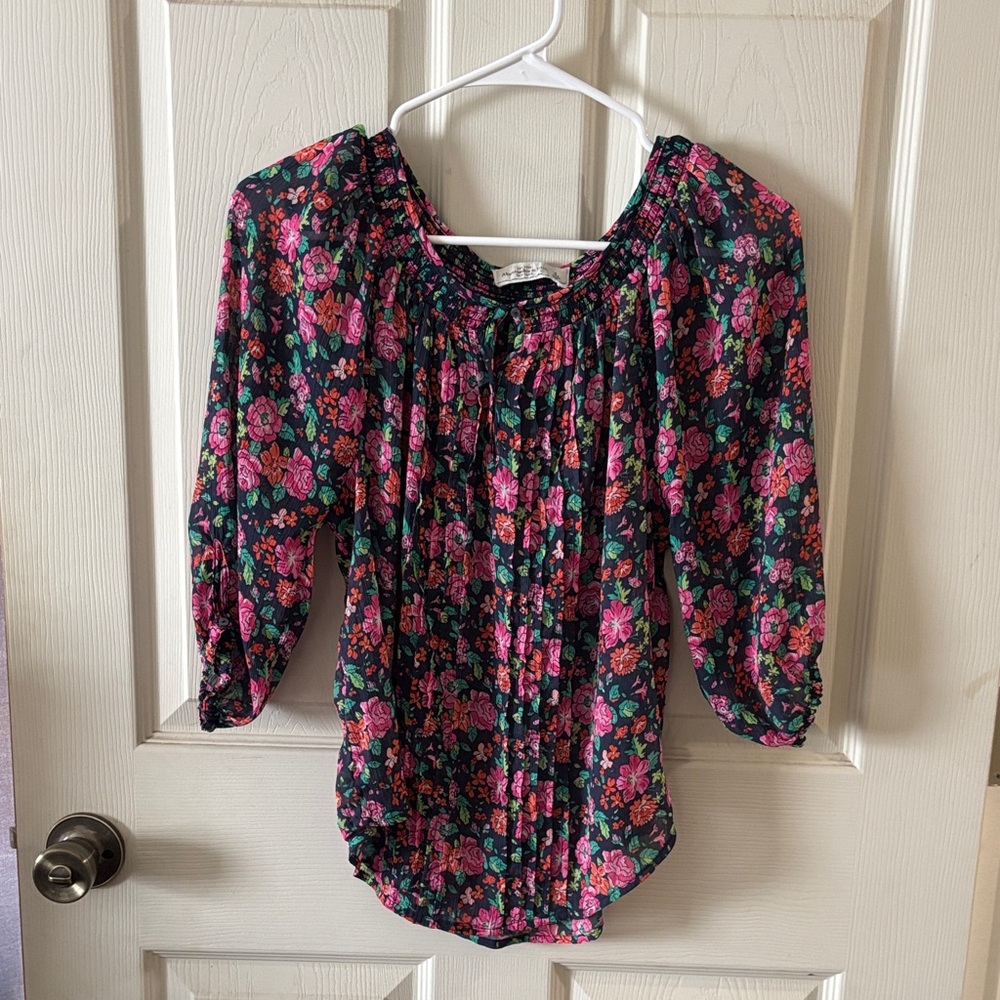 Abercrombie & Fitch Floral Blouse - Black and Pink